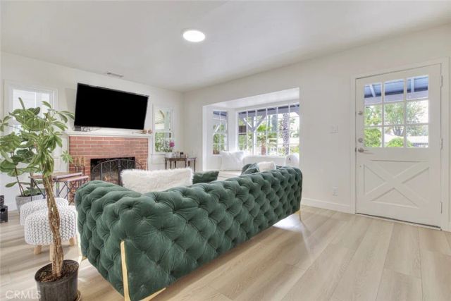 11350 Orcas, Sylmar, CA 91342