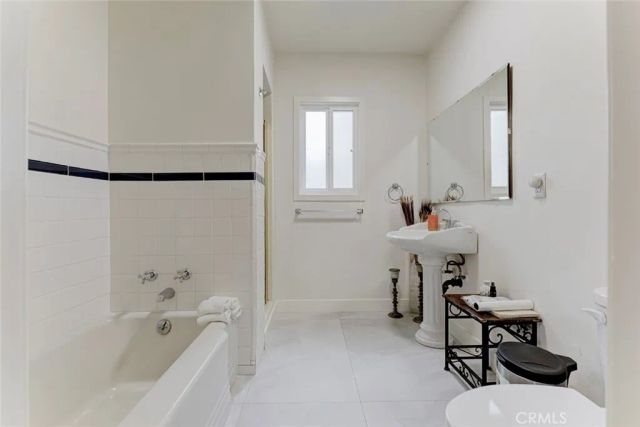 11350 Orcas, Sylmar, CA 91342