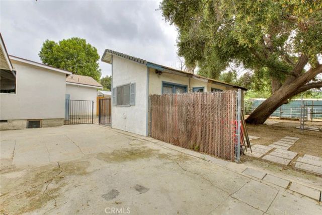 11350 Orcas, Sylmar, CA 91342