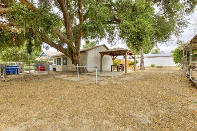 11350 Orcas, Sylmar, CA 91342