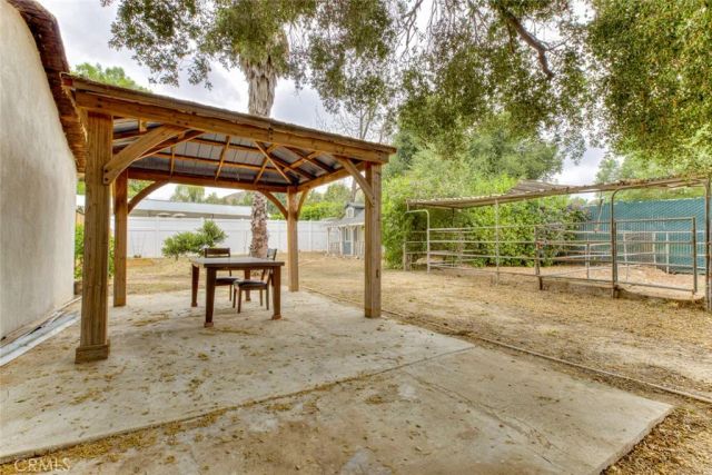 11350 Orcas, Sylmar, CA 91342