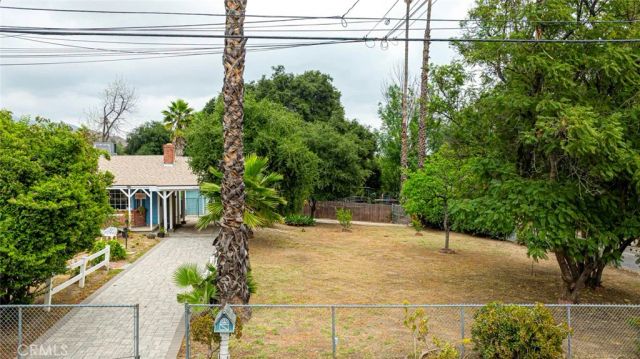11350 Orcas, Sylmar, CA 91342