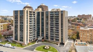 4545 Wornall Road 1110, Kansas City, MO 64111