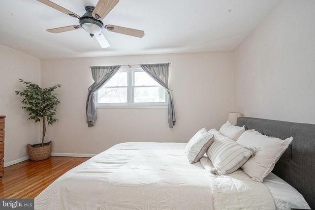 1113 CRANE DR, Cherry Hill, NJ 08003