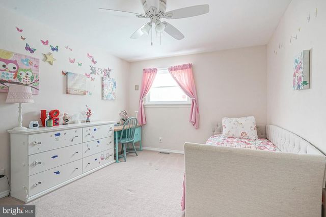 1113 CRANE DR, Cherry Hill, NJ 08003