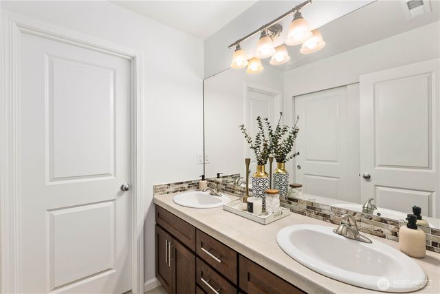 2914 47th Street SE, Everett, WA 98203