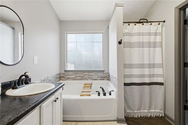 4974 Rockstone Way, Acworth, GA 30101