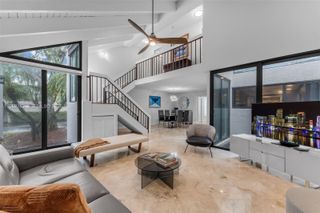 8725 SW 81st Ct, Miami, FL 33143