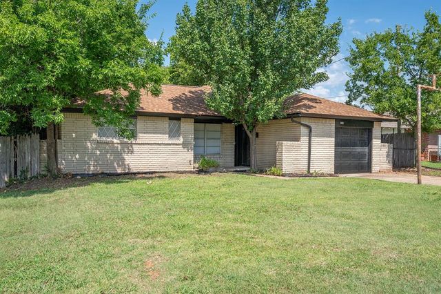 1403 N Nail Parkway, Moore, OK 73160