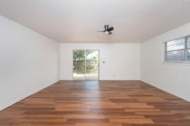 1403 N Nail Parkway, Moore, OK 73160