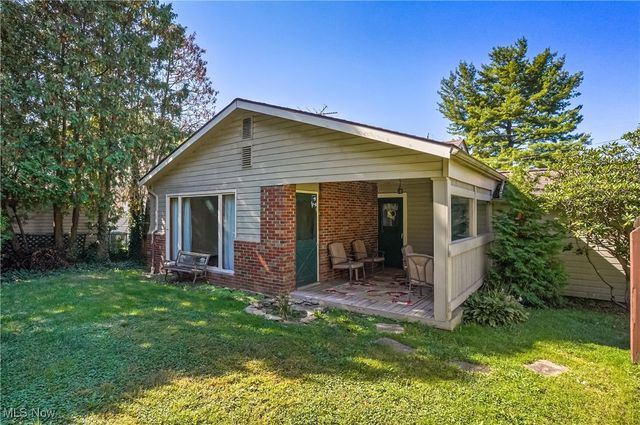 379 Stull Avenue, Uniontown, OH 44312