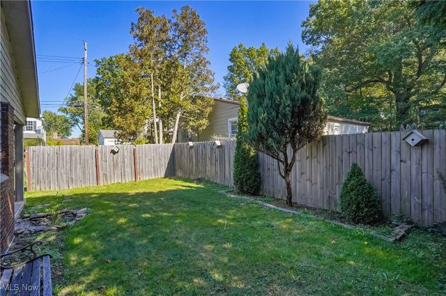 379 Stull Avenue, Uniontown, OH 44312