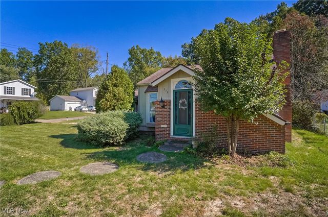 379 Stull Avenue, Uniontown, OH 44312