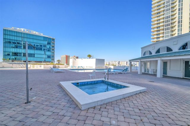 16485 Collins Avenue OS35C, Sunny Isles Beach, FL 33160