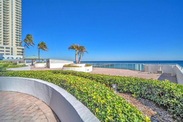 16485 Collins Avenue OS35C, Sunny Isles Beach, FL 33160