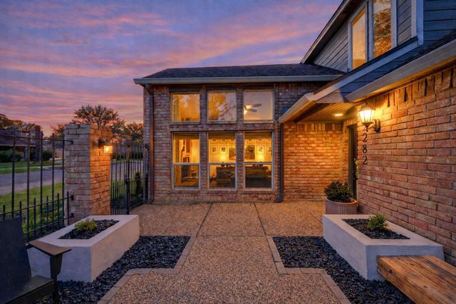 2282 Woodland Springs Street, Houston, TX 77077