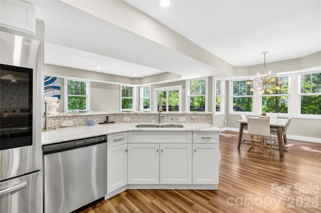 2101 Highland View Lane, Charlotte, NC 28214