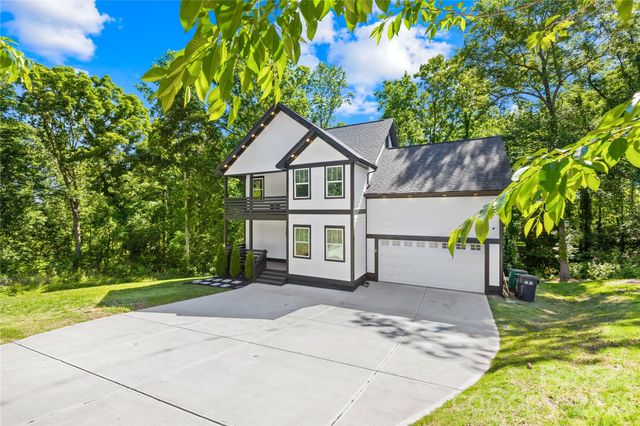 2101 Highland View Lane, Charlotte, NC 28214
