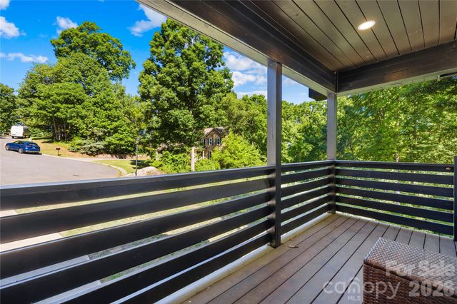 2101 Highland View Lane, Charlotte, NC 28214