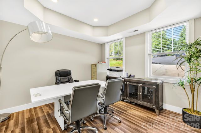 2101 Highland View Lane, Charlotte, NC 28214