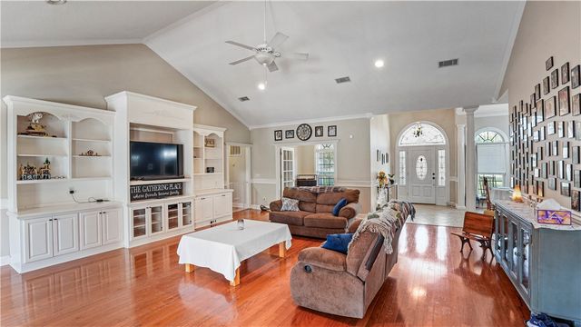 522 Grantham Road, Jesup, GA 31546