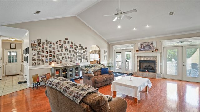 522 Grantham Road, Jesup, GA 31546