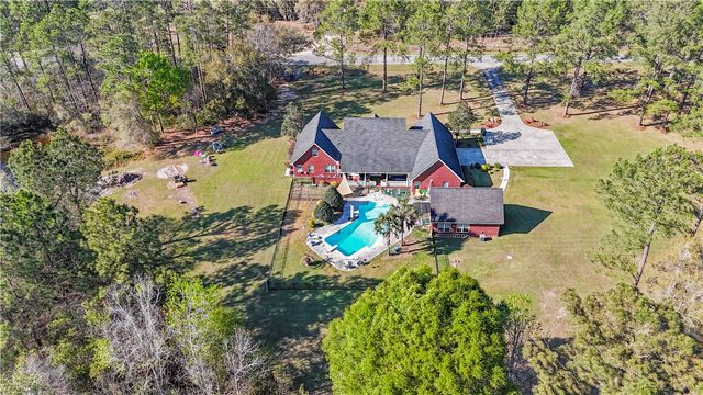 522 Grantham Road, Jesup, GA 31546