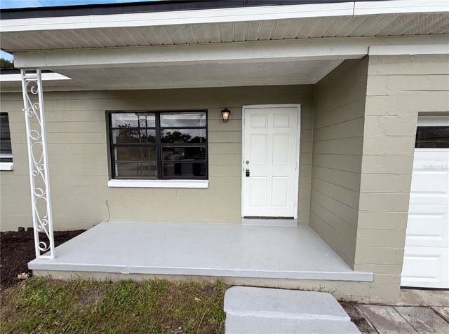 702 S SOLANDRA DRIVE, Orlando, FL 32807