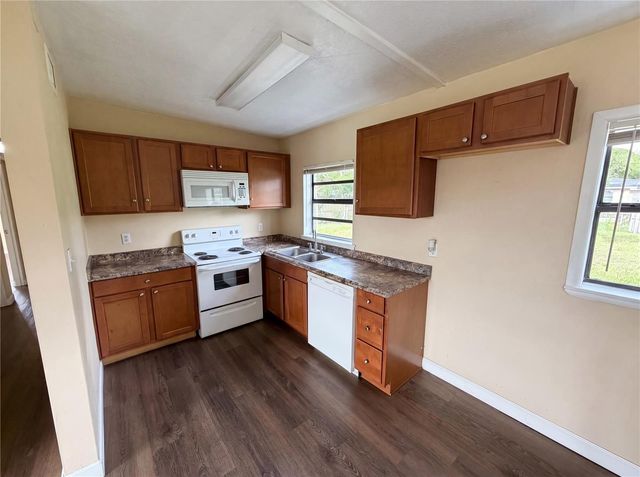 702 S SOLANDRA DRIVE, Orlando, FL 32807