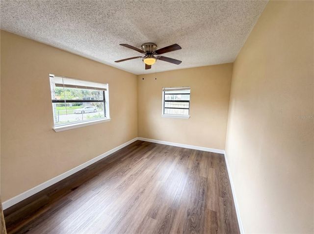 702 S SOLANDRA DRIVE, Orlando, FL 32807