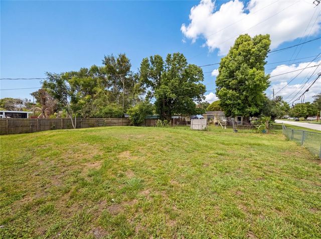 702 S SOLANDRA DRIVE, Orlando, FL 32807