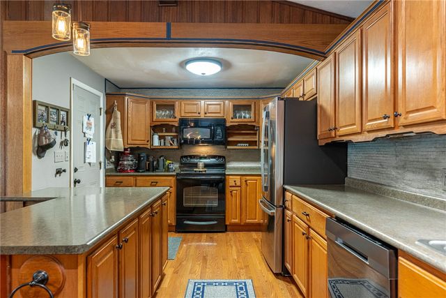 5476 Waterloo Road, Washington Twp, OH 45459