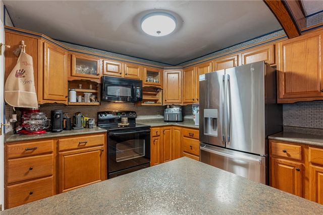 5476 Waterloo Road, Washington Twp, OH 45459