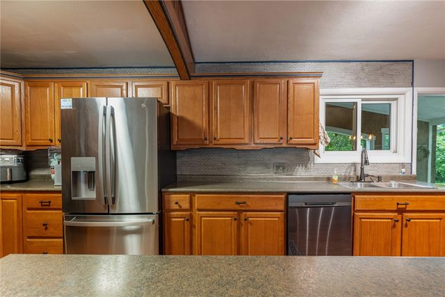 5476 Waterloo Road, Washington Twp, OH 45459