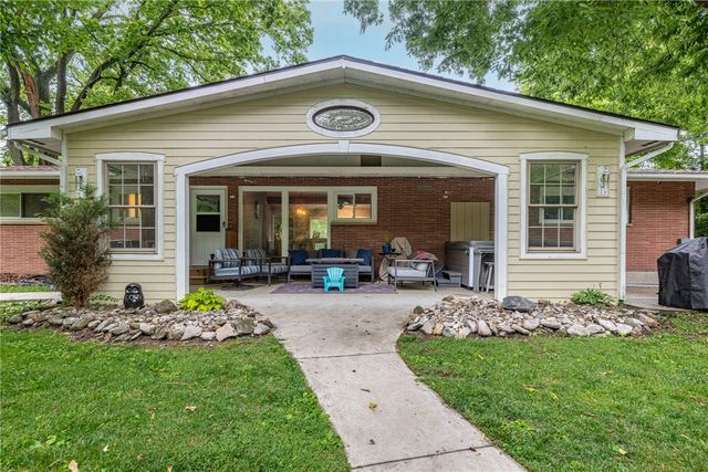 5476 Waterloo Road, Washington Twp, OH 45459