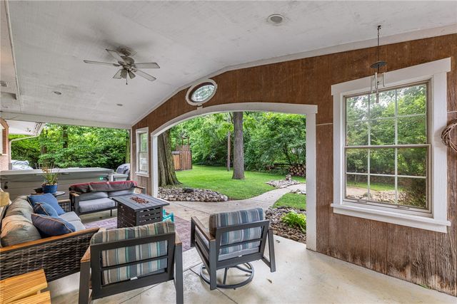 5476 Waterloo Road, Washington Twp, OH 45459