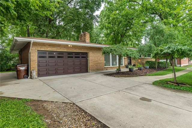 5476 Waterloo Road, Washington Twp, OH 45459