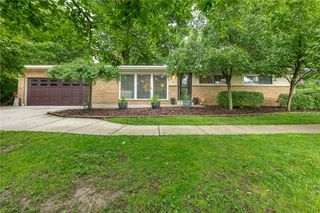 5476 Waterloo Road, Washington Twp, OH 45459