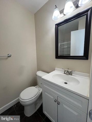 12102 BIRDSEYE TER, Germantown, MD 20874