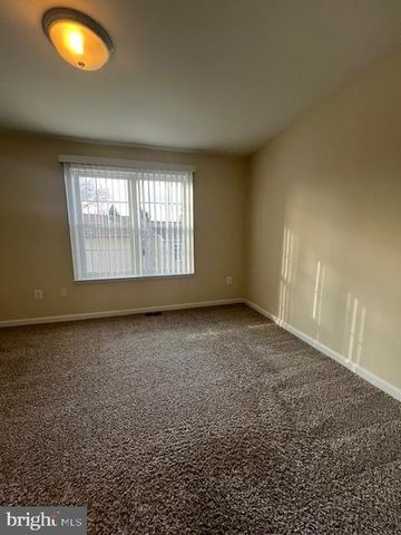 12102 BIRDSEYE TER, Germantown, MD 20874