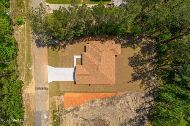25 Maple Road, Petal, MS 39465