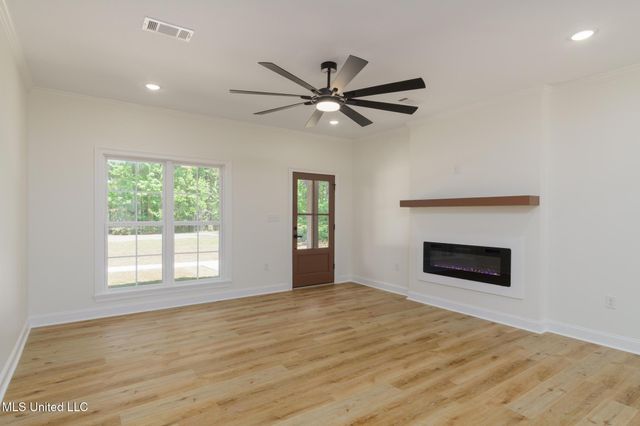 25 Maple Road, Petal, MS 39465