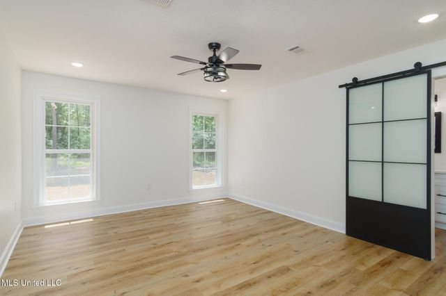 25 Maple Road, Petal, MS 39465