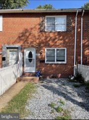 9020 MERRIMACK DR, Manassas, VA 20110