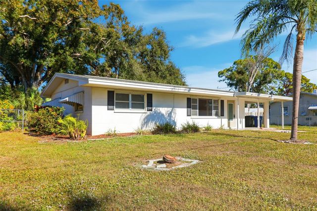 124 SAGO LANE, Nokomis, FL 34275