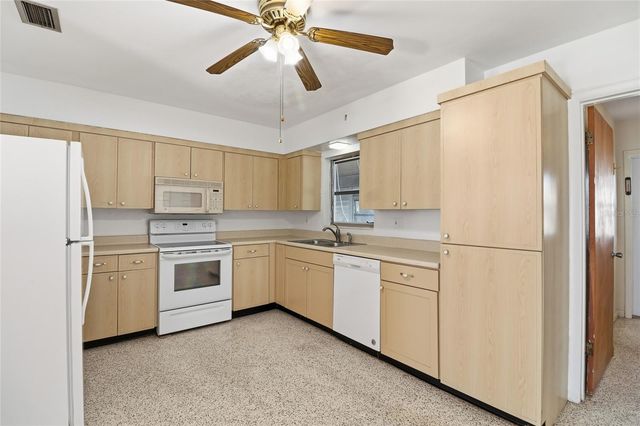 124 SAGO LANE, Nokomis, FL 34275