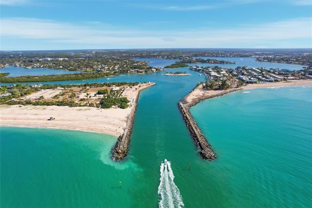 124 SAGO LANE, Nokomis, FL 34275