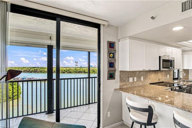 26225 Hickory BLVD 4C, Bonita Springs, FL 34134