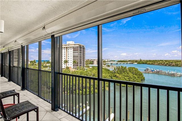26225 Hickory BLVD 4C, Bonita Springs, FL 34134