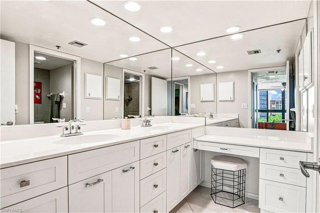 26225 Hickory BLVD 4C, Bonita Springs, FL 34134